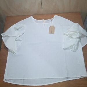 Blu Pepper Blouse With Round Neck And Ruffled Short Sleeves - Size Medium